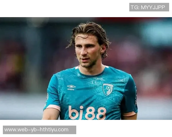 巴黎新援扎巴尔尼23岁表现抢眼空门救险助球队稳固主力地位